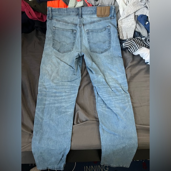 Men’s American Eagle Jeans - Picture 2 of 2